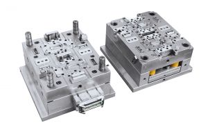 Precision Plastic Mould